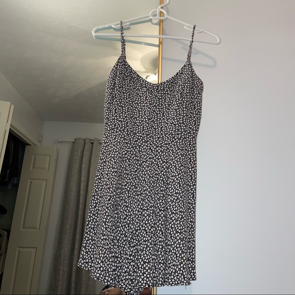 Zara Floral Print Romper - Picture 3 of 7